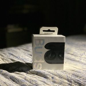 Galaxy buds